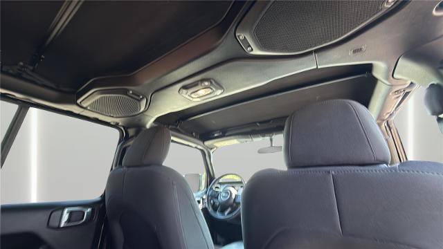 Used 2018 Jeep Wrangler Unlimited Sport S AWD/4WD image 16