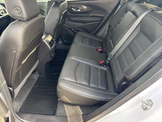 Used 2024 GMC Terrain Denali w/ Denali Premium Package image 10