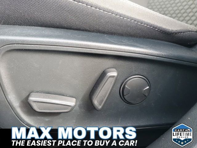 Certified 2020 Ford Escape SE image 18