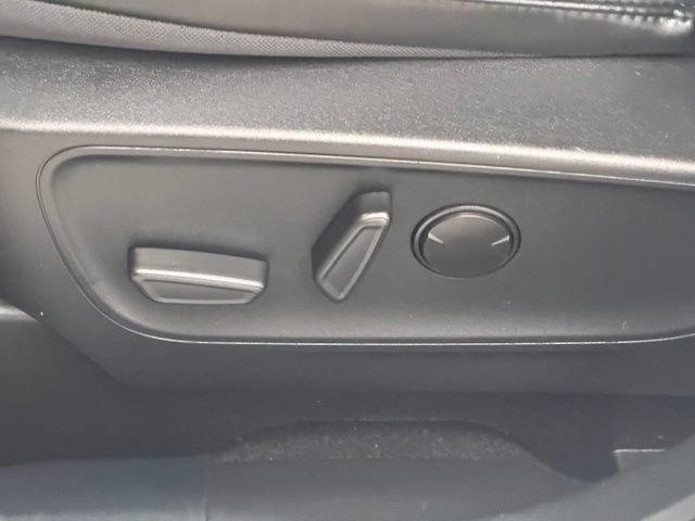 Certified 2024 Ford Escape SE FWD image 16