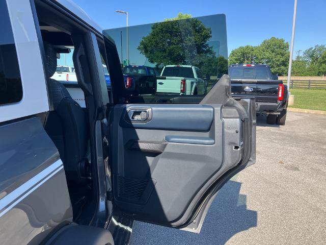Certified 2025 Ford Bronco Heritage Edition AWD/4WD image 22