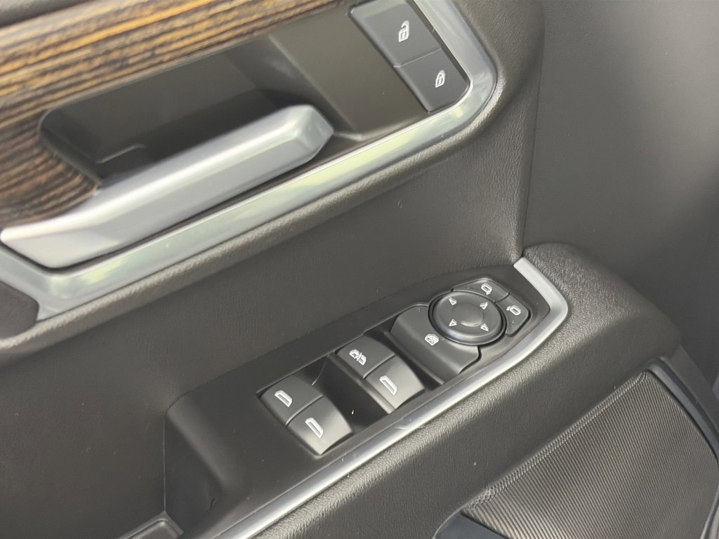 Used 2023 GMC Sierra 1500 SLE w/ Preferred Package image 25