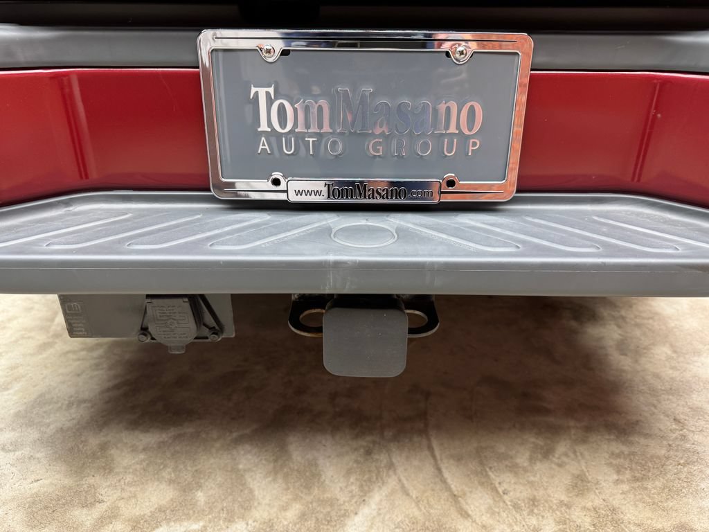 Used 2020 Nissan Frontier PRO-4X w/ Pro-4x Utility Package AWD/4WD image 6