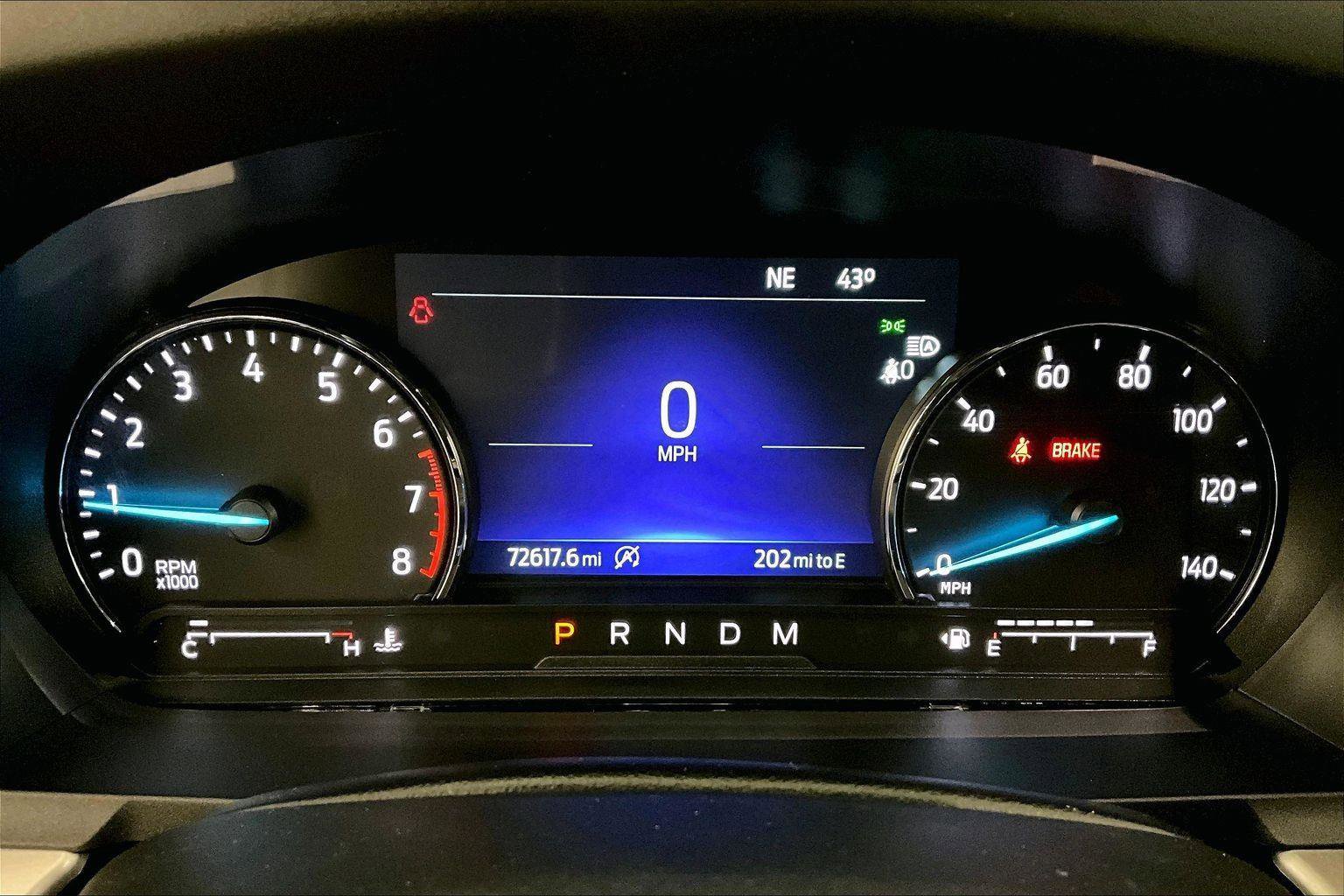 Certified 2021 Ford Explorer XLT w/ Equipment Group 202A image 19