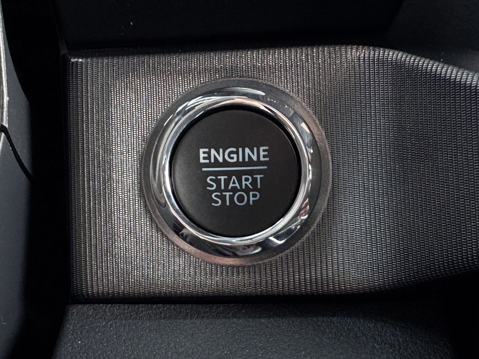 Certified 2025 Ford F250 Platinum AWD/4WD image 24