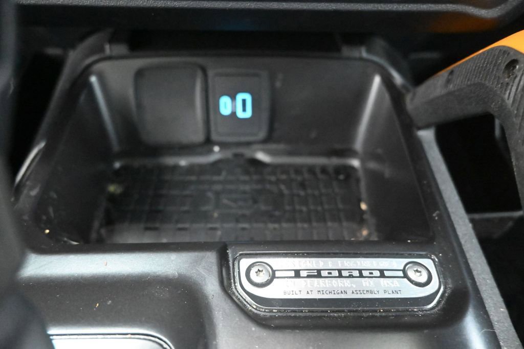 Certified 2024 Ford Bronco Badlands AWD/4WD image 4