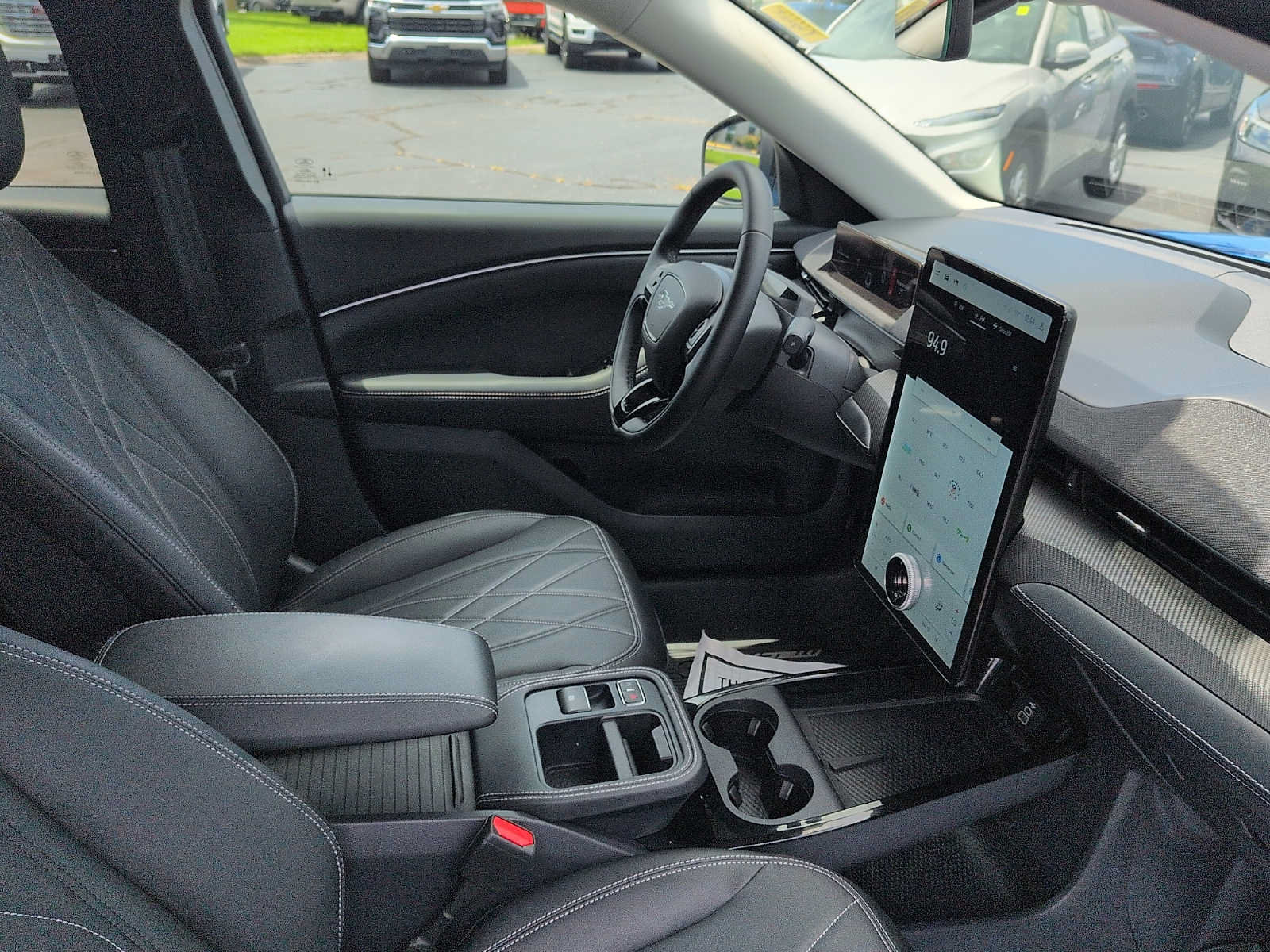 Certified 2025 Ford Mustang Mach-E Select w/ Comfort Package Lite RWD image 10