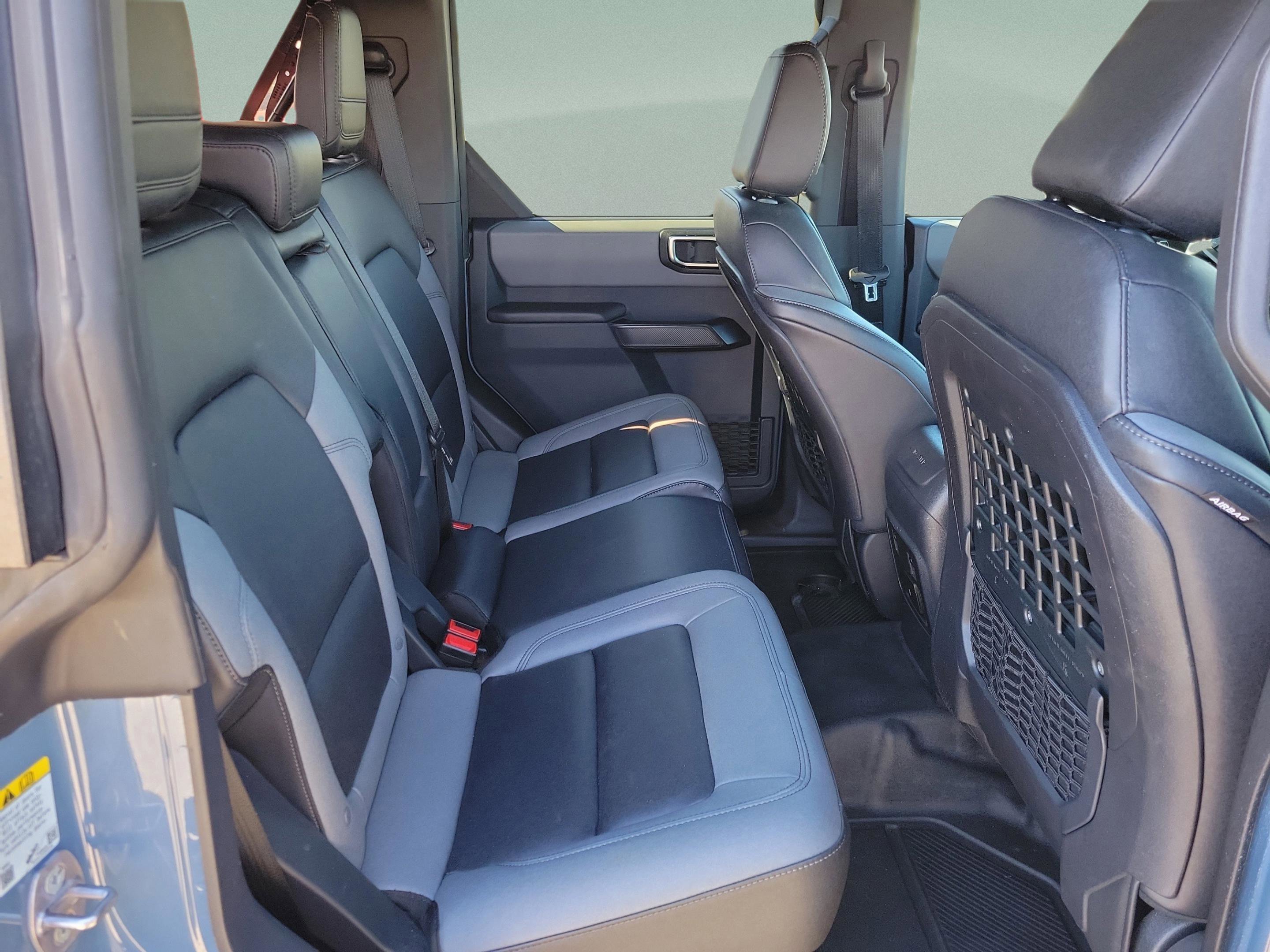 Certified 2024 Ford Bronco Black Diamond image 8