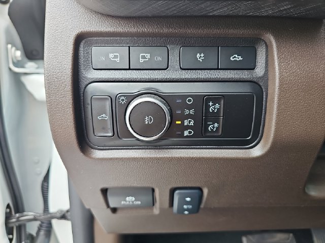 Certified 2024 Ford F250 King Ranch w/ Chrome Package AWD/4WD image 31