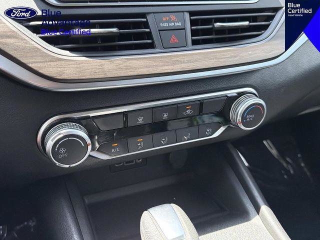 Used 2025 Nissan Altima 2.5 SV FWD image 25