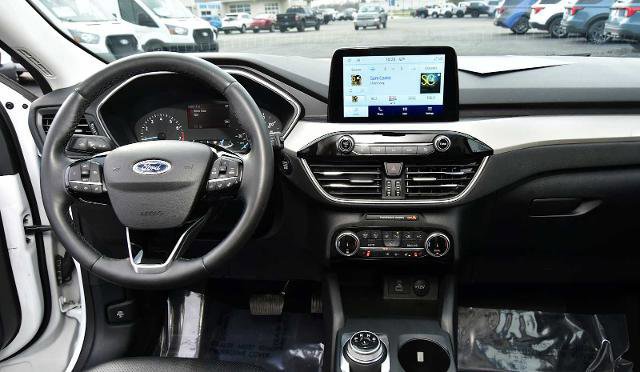 Certified 2022 Ford Escape SEL image 23
