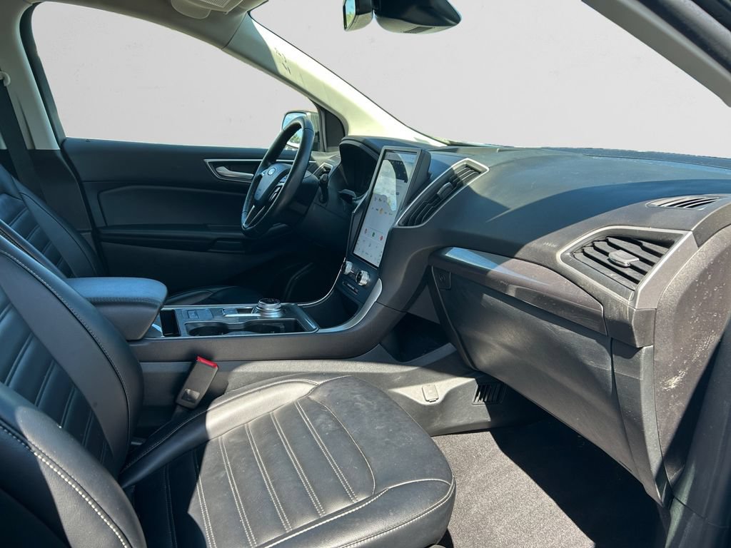 Certified 2023 Ford Edge SEL w/ Convenience Package AWD/4WD image 17