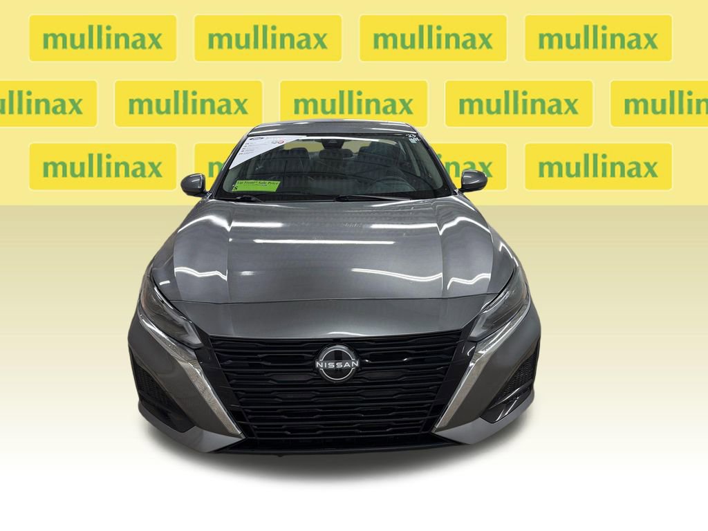 Used 2023 Nissan Altima 2.5 SL FWD image 16