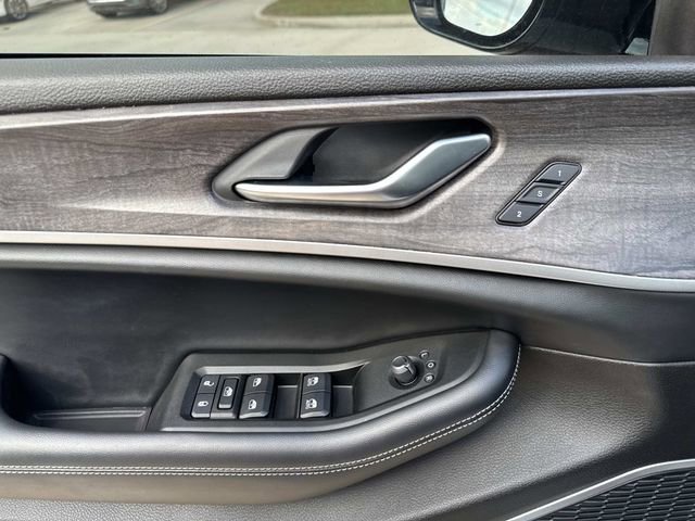 Used 2021 Jeep Grand Cherokee L Limited image 22