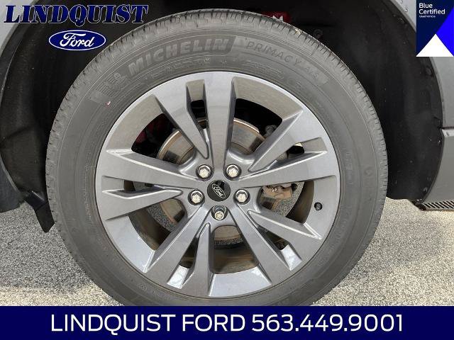 Certified 2024 Ford Explorer XLT w/ Equipment Group 202A AWD/4WD image 17