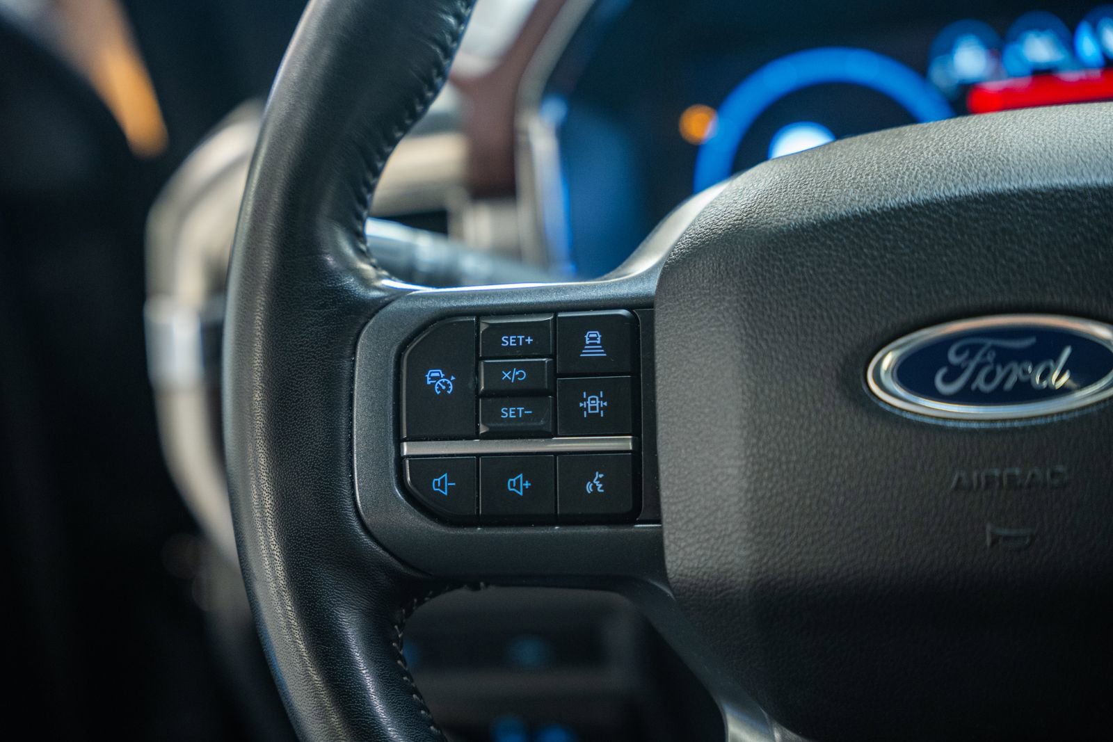 Certified 2023 Ford F150 Lariat w/ Equipment Group 502A High image 37