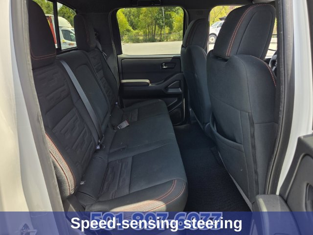 Used 2026 Nissan Frontier PRO-4X AWD/4WD image 16