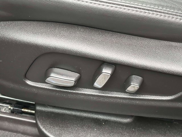 Used 2024 Cadillac XT6 Sport image 22