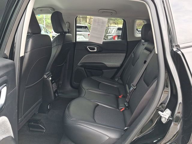 Used 2022 Jeep Compass Latitude AWD/4WD image 19