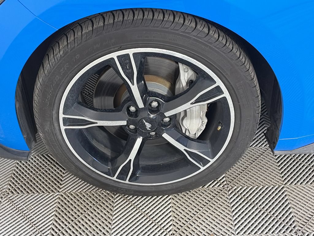 Certified 2017 Ford Mustang GT Premium RWD image 8