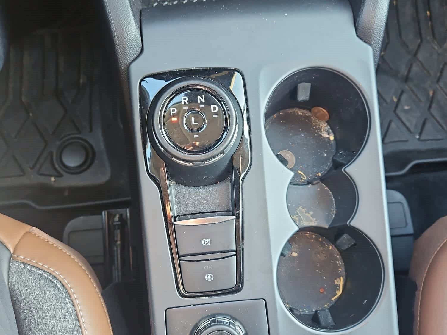 Certified 2024 Ford Bronco Sport Outer Banks w/ Topo Graphic Package image 18