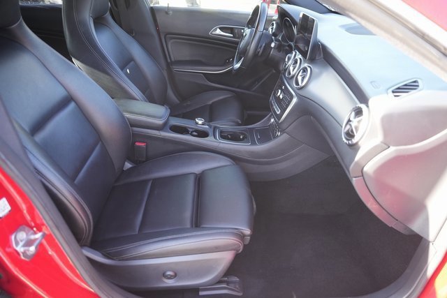 Used 2019 Mercedes-Benz CLA 250 image 19