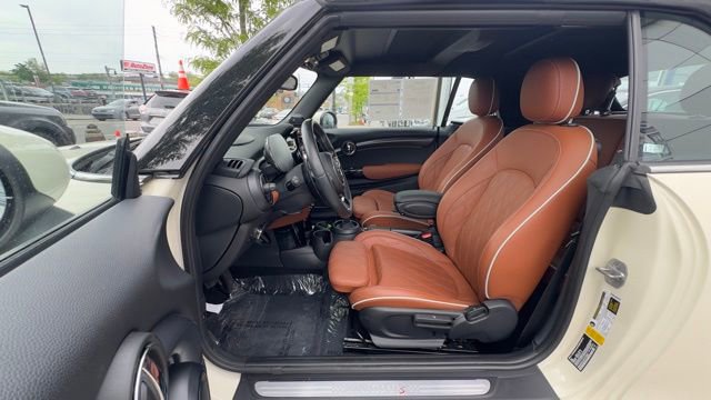 Used 2023 MINI Cooper S FWD image 9