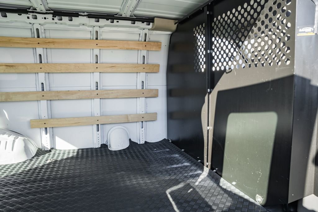Used 2023 GMC Savana 2500 image 36