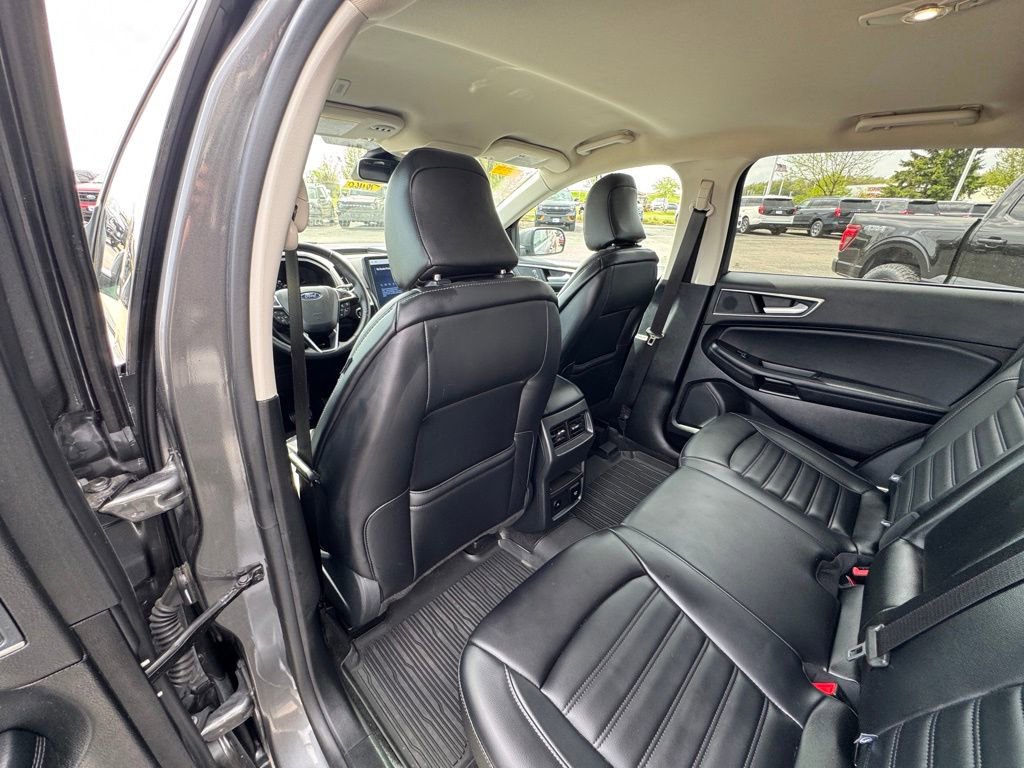 Certified 2024 Ford Edge SEL w/ Convenience Package AWD/4WD image 14
