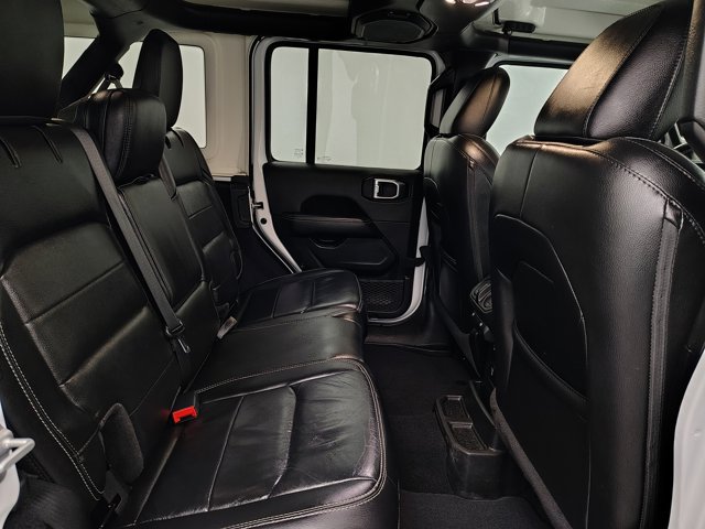 Used 2021 Jeep Wrangler Unlimited Sahara w/ Uconnect 4C Nav & Sound Group AWD/4WD image 28
