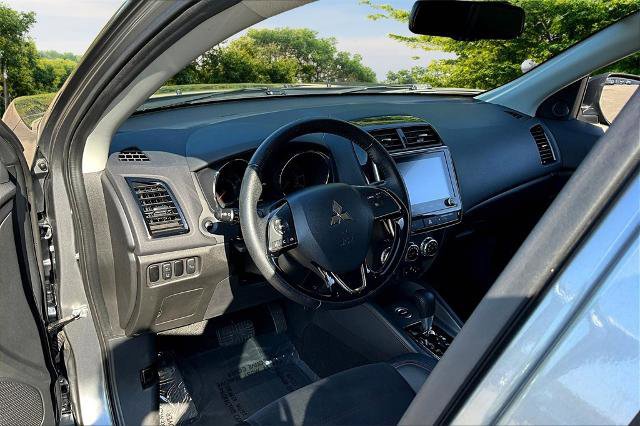 Used 2024 Mitsubishi Outlander Sport SE image 13