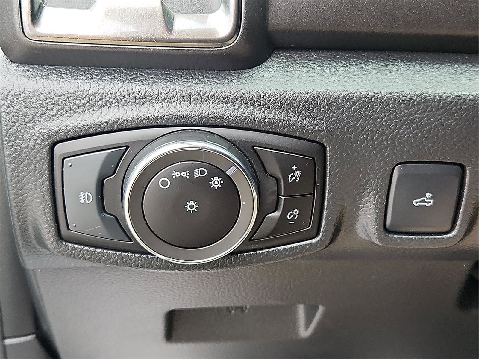 Certified 2023 Ford Ranger XLT w/ Equipment Group 302A High image 23