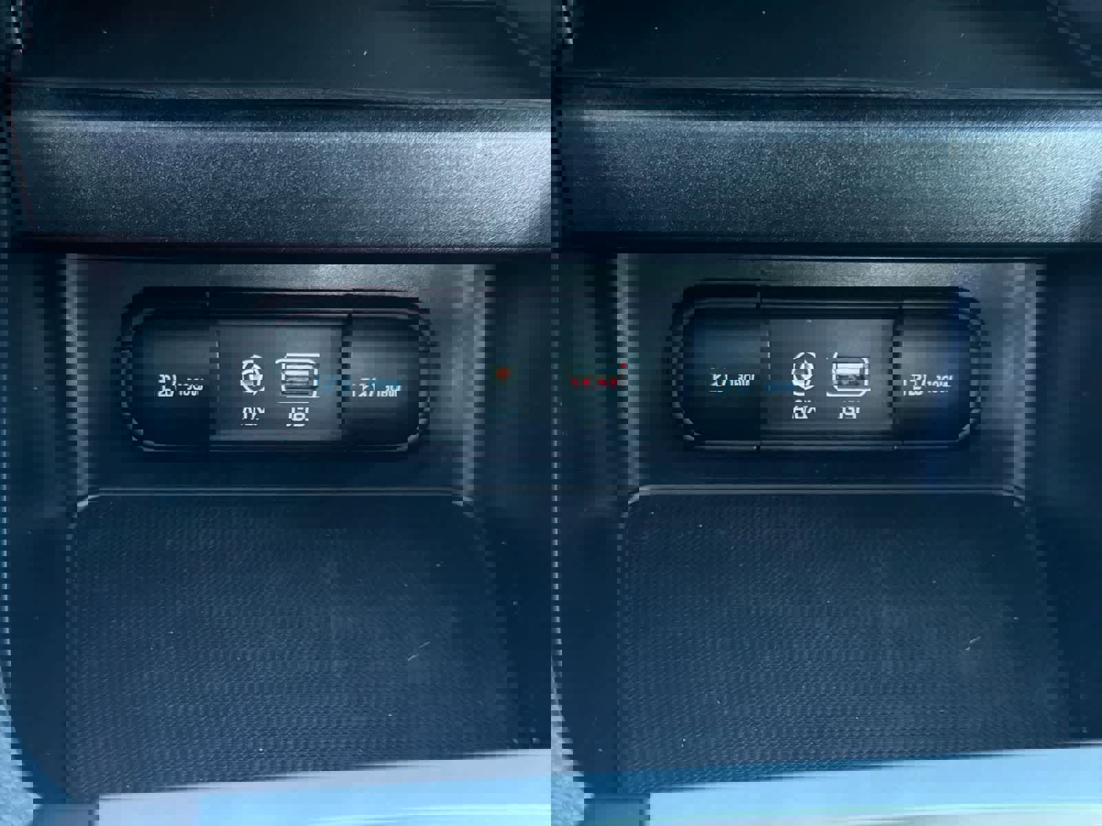 Used 2021 Kia Forte LXS image 31