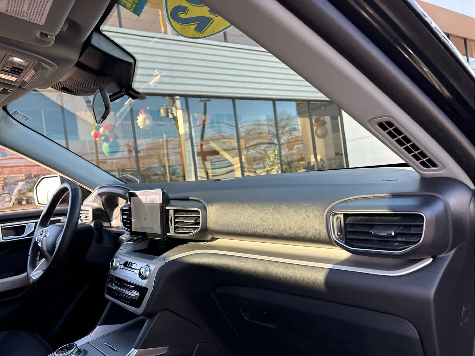 Certified 2022 Ford Explorer XLT w/ Equipment Group 202A image 32