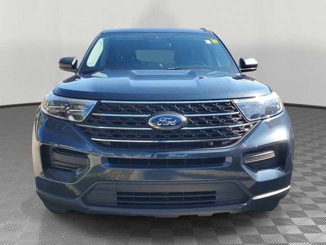 Certified 2023 Ford Explorer XLT image 5