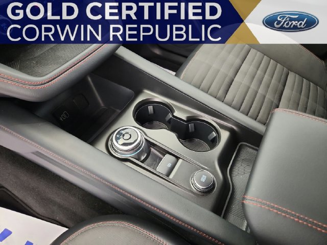 Certified 2026 Ford Explorer ST-Line AWD/4WD image 17