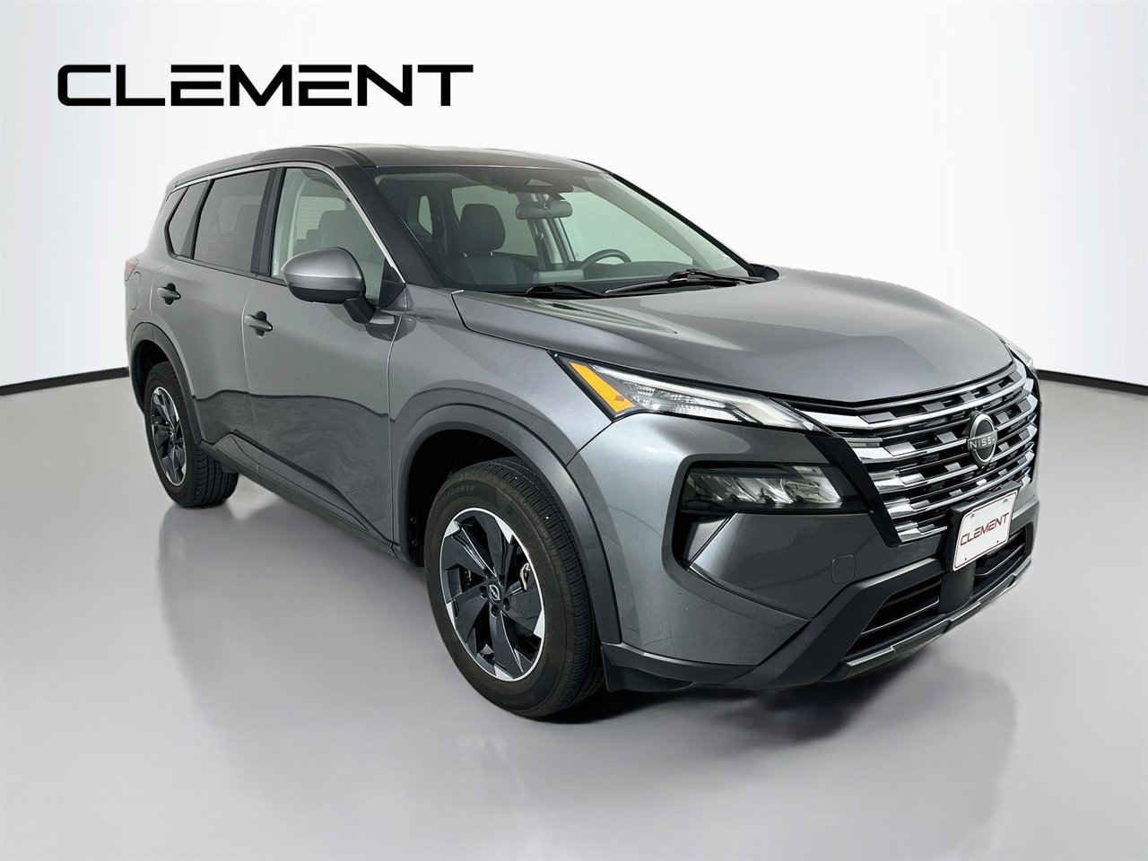 Used 2024 Nissan Rogue SV AWD/4WD image 5