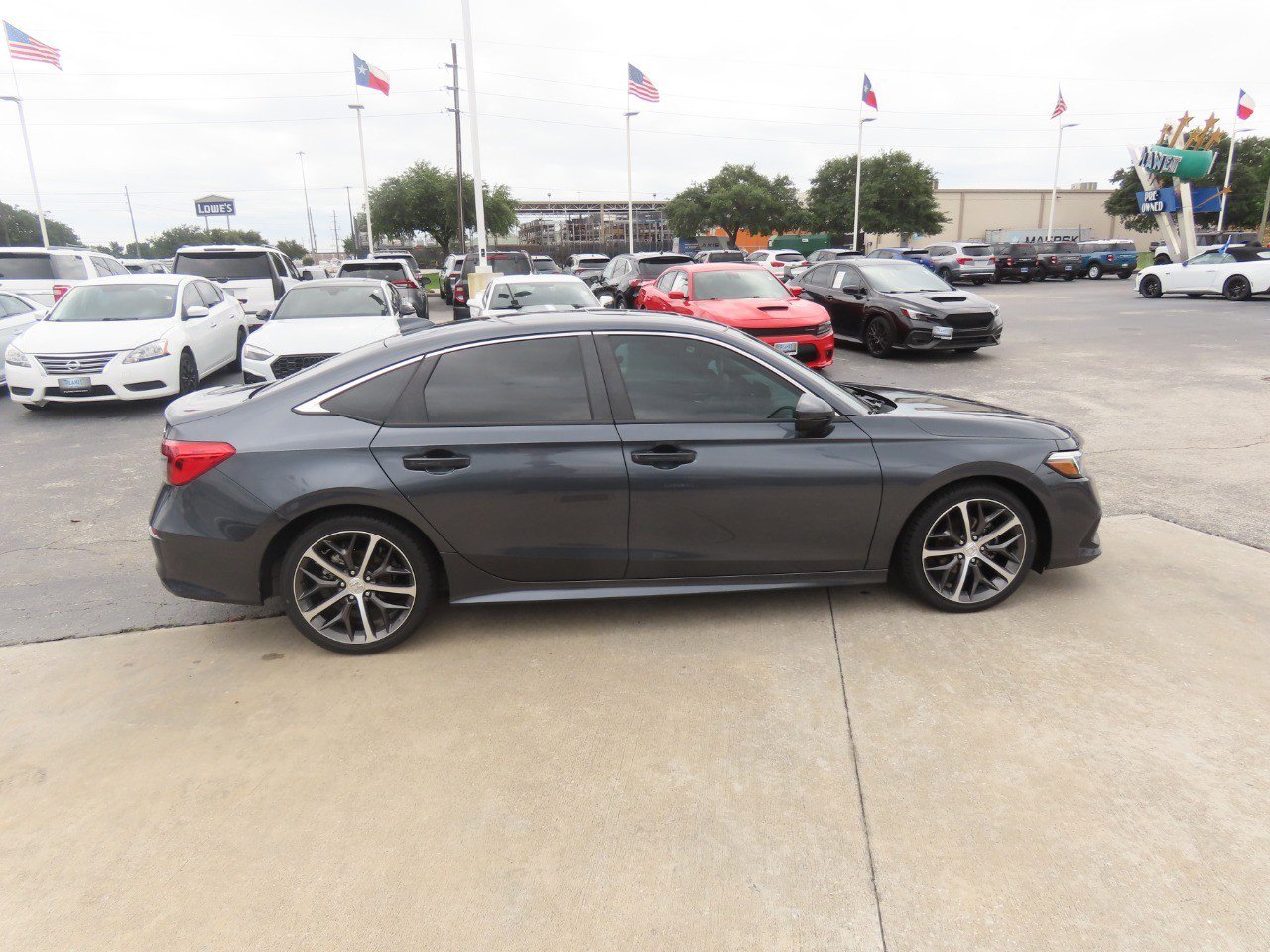 Used 2023 Honda Civic Touring image 10