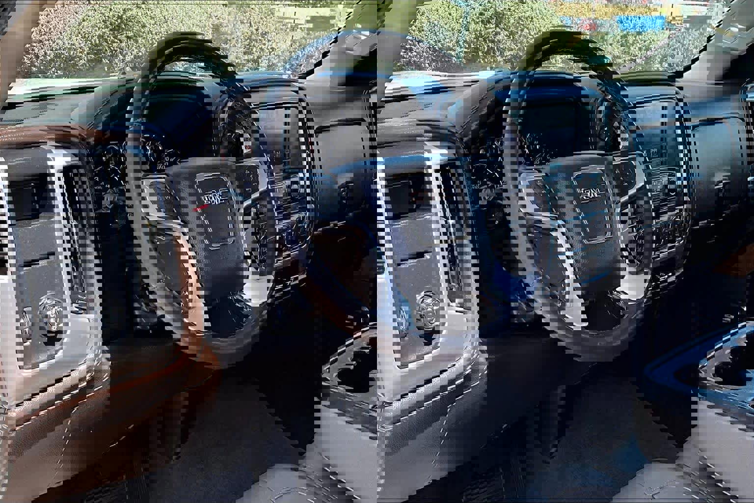 Used 2017 GMC Sierra 1500 SLT w/ Texas SLT Premium Package image 16