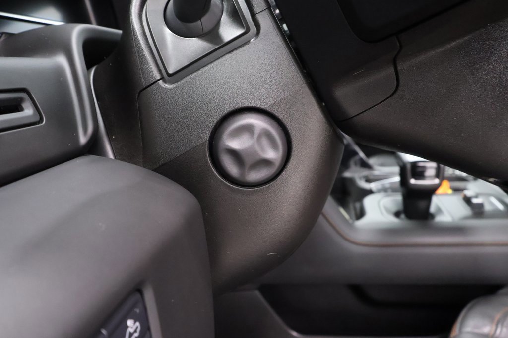 Used 2023 GMC Sierra 1500 AT4 w/ AT4 Preferred Package image 32