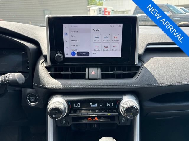 Used 2024 Toyota RAV4 XLE AWD/4WD image 21