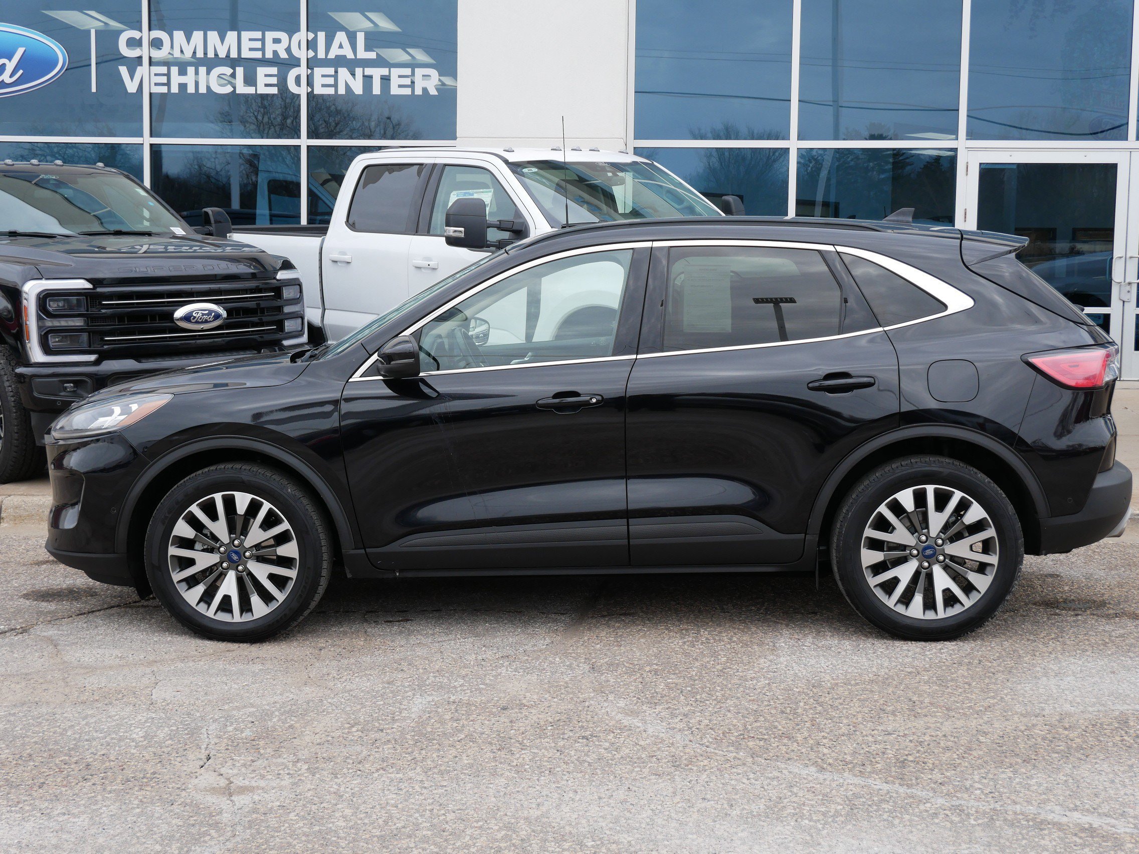 Certified 2020 Ford Escape Titanium video 2