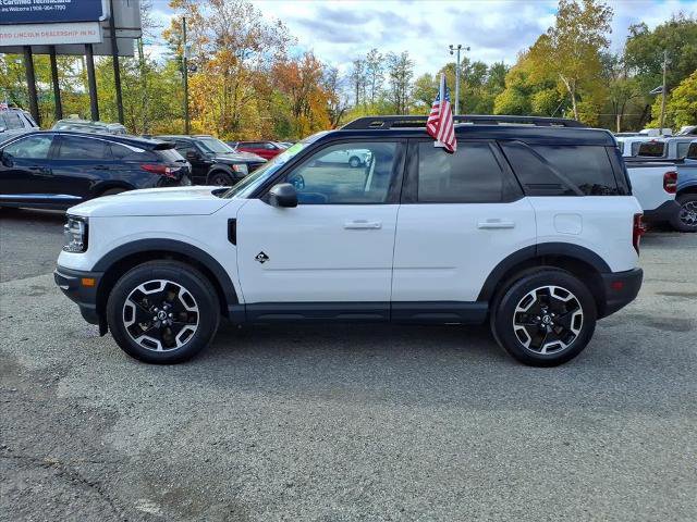 Certified 2023 Ford Bronco Sport Outer Banks w/ Tech Package image 2