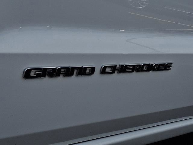 Used 2019 Jeep Grand Cherokee Overland image 31
