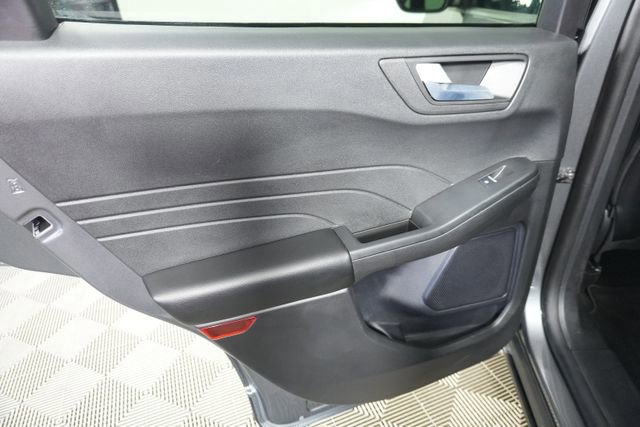 Certified 2025 Ford Escape ST-Line image 24