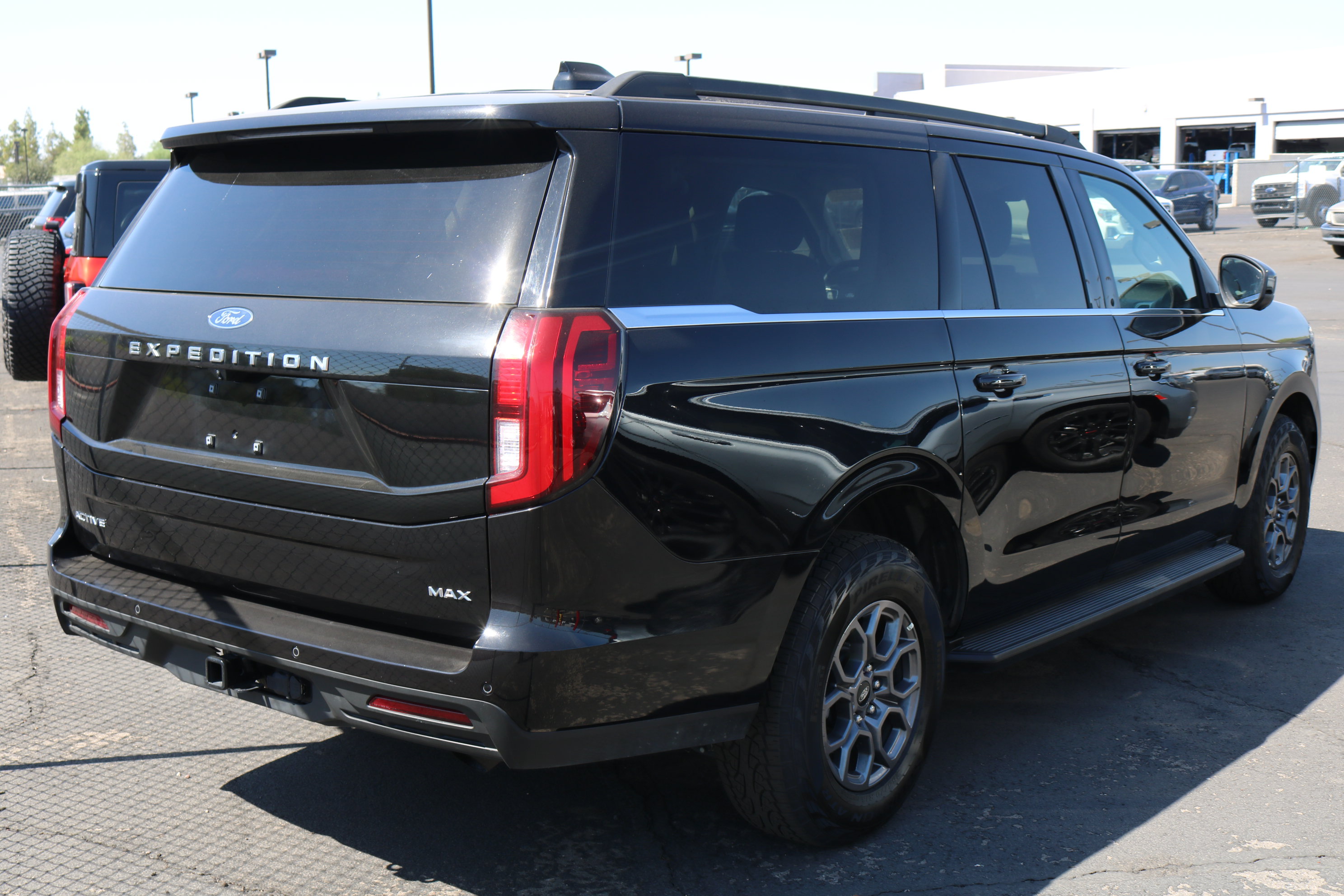 Certified 2025 Ford Expedition Max Active AWD/4WD image 6