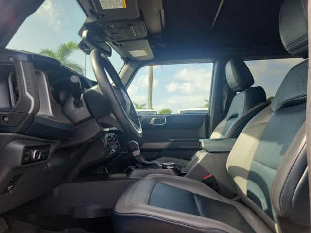 Certified 2023 Ford Bronco Outer Banks w/ Sasquatch Package AWD/4WD image 18
