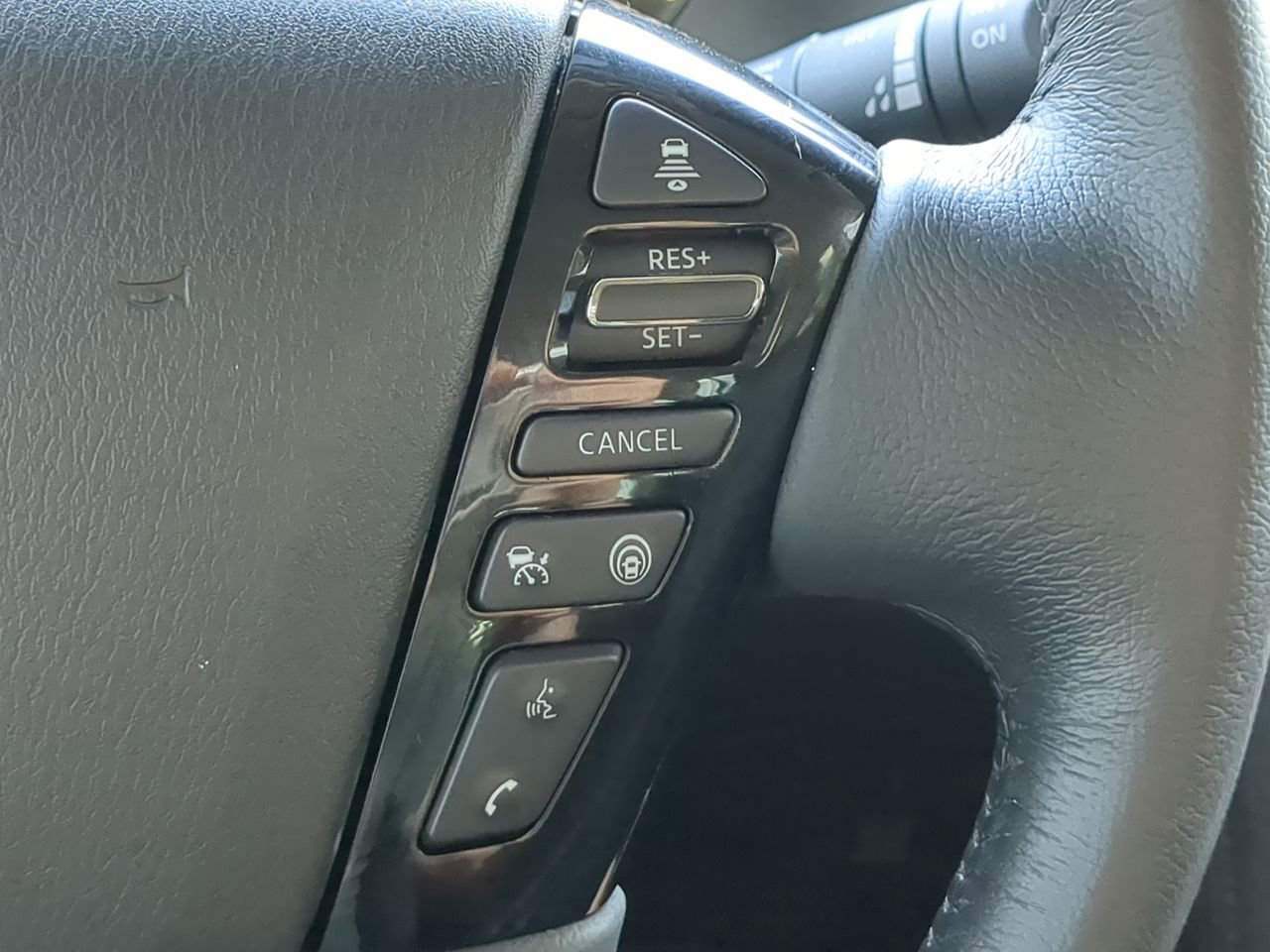 Used 2023 Nissan Armada SV w/ Cargo Package RWD image 23