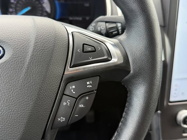 Certified 2021 Ford Edge Titanium AWD/4WD image 20