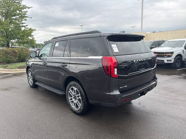 Certified 2025 Ford Expedition Active AWD/4WD image 4